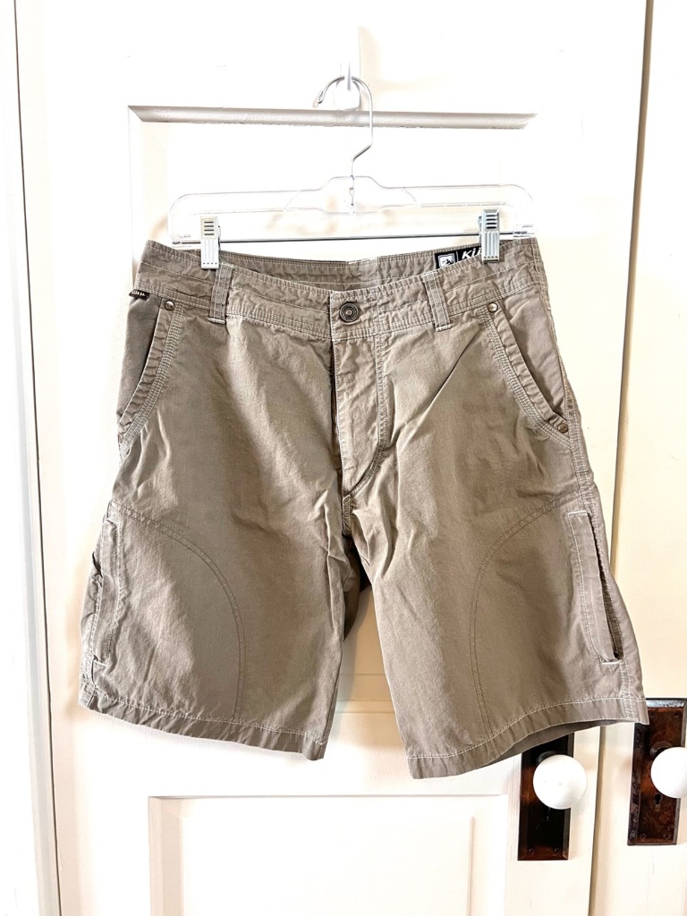 Kuhl Men's Tan Cargo Shorts - Casual Utility Style